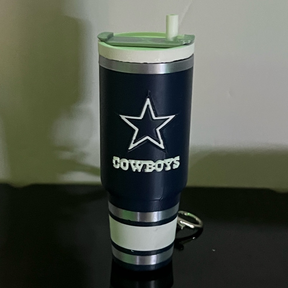 Dallas cowboys football Mini Tumbler keychain
